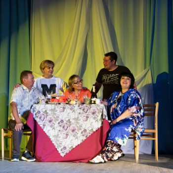 Спектакль “Два мужа по цене одного”